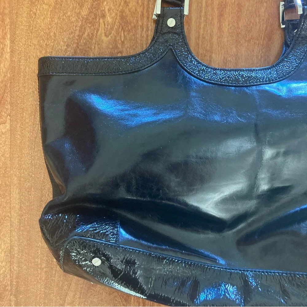 Tory Burch Bombe Tote Black Crackle Leather XL Logo Embossed Silver Satchel - Picture 9 of 14